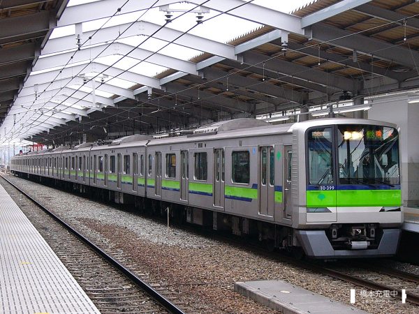 東京都交通局10-300形 10-390F/2006-02-06 京王多摩センター