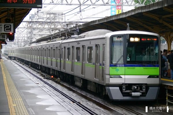 東京都交通局10-300R形 10-320F/2006-05-18 調布 本八幡方10-320