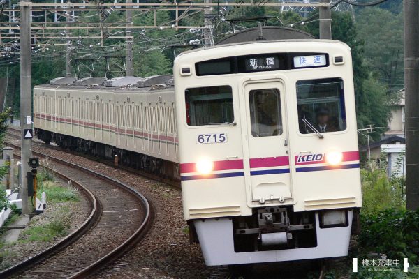 京王6000系 6715F