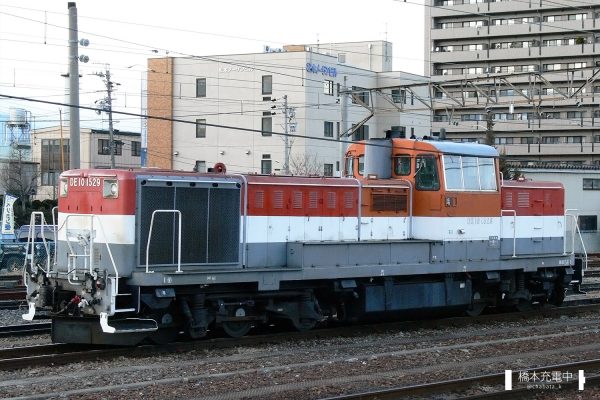 DE10形ディーゼル機関車 DE10 1529